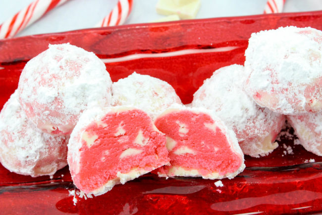 Christmas Cookies: Peppermint Snowball Cookies